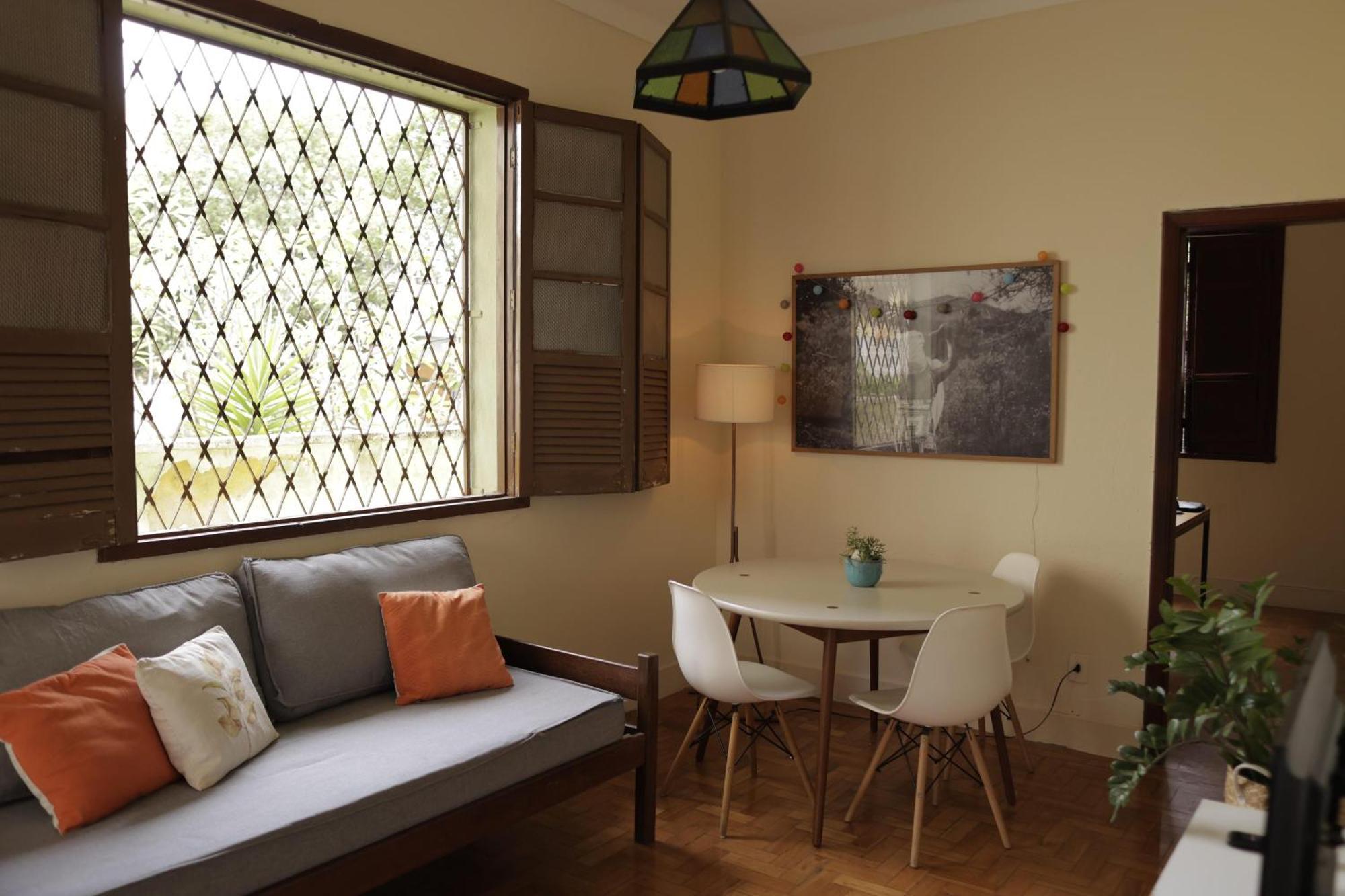 בלו הוריזונטה Quarto Casal Com Varanda Casa Caramel מראה חיצוני תמונה